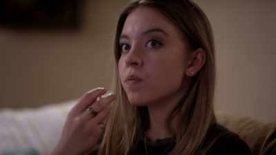 [doorbell ringing] - The Wrong Daughter