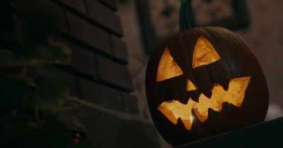 (doorbell ringing) - Curse of Crom: The Legend of Halloween