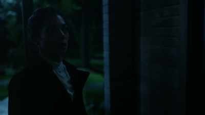 [doorbell rings] - True Lies