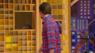 [doorbell rings] - LOL: Last One Laughing Canada