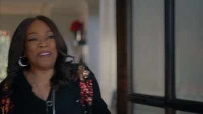 [doorbell rings] - A Jenkins Family Christmas