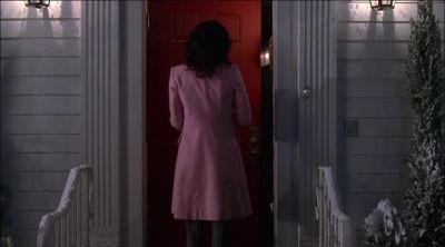 [ DOORBELL RINGS ] - Gilmore Girls