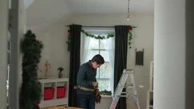 [doorbell rings] - The Christmas Setup