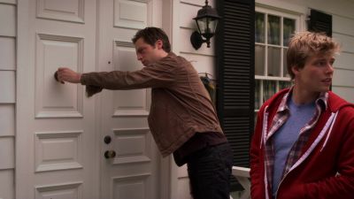 [ Doorbell rings ] - Weeds