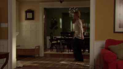 [doorbell rings] - Kyle XY