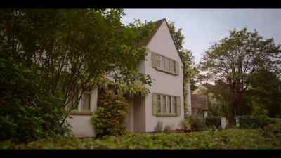 DOORBELL RINGS - Grantchester