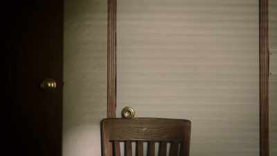 [doorknob rattles] - InstaPsycho