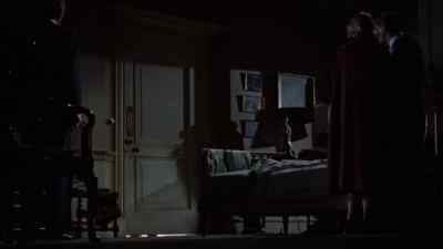 [DOORKNOB RATTLING] - Dial M for Murder