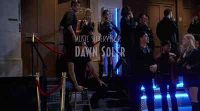 Doorman What do we got here One two three four - Raising Helen
