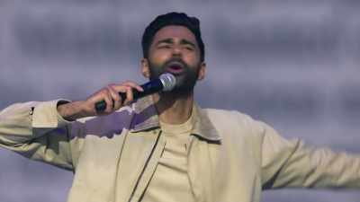 DOs… - Hasan Minhaj: The King's Jester