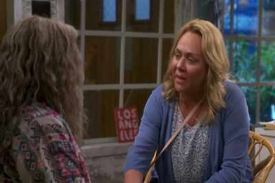 -Douglas--
-I told you not to call me that, son. - Disjointed
