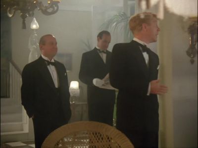 -[Douglas] What'’ll you have?
-Pink gin, please. - Agatha Christie's Poirot