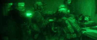 - Down, down, down on the ground!
- [gunshots] - Sicario: Day of the Soldado