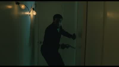 Down! Down! Get down! Stay the fuck down! - American Gangster