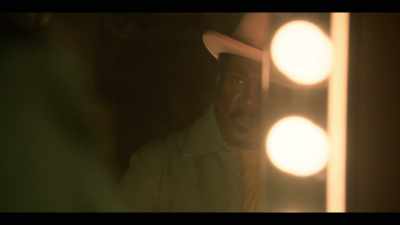 ♪ Down and out ♪ - Dolemite Is My Name