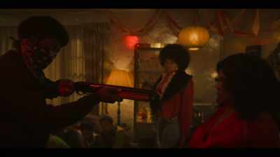 Down Woman to
Gordon "Chicken Man" Williams, - Fight Night: The Million Dollar Heist