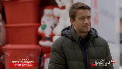 Downsizing is a perfectly
reasonable thing to do. - The Christmas House