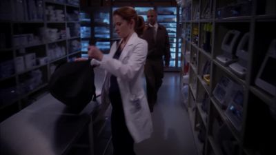 Dr. Bailey, Joyce is crashing. - Grey's Anatomy