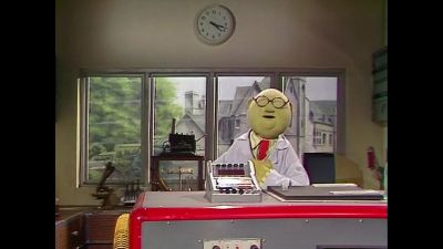 Dr Bunsen Honeydew here at Muppet Labs - The Muppet Show