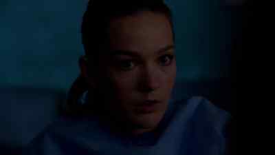 [Dr. D'Amato]
I need you to push. - The Affair