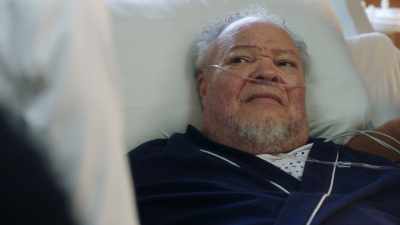 Dr. Hawkins is an incredible doctor, - The Resident
