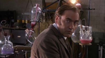 Dr Henderson, good afternoon. - Murdoch Mysteries