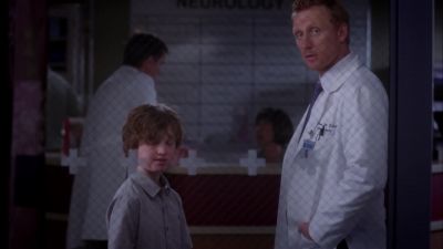 Dr. Hunt. Can I borrow you? - Grey's Anatomy