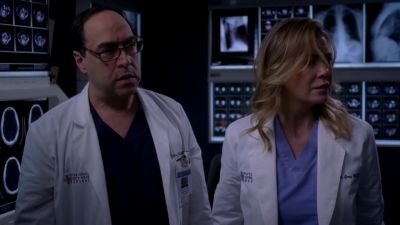 Dr. Hunt,
can i help you? - Grey's Anatomy