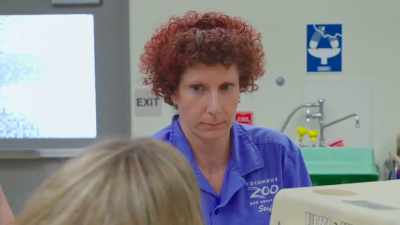 Dr. Katie: "I'm aware
but don't really know, - Secrets of the Zoo
