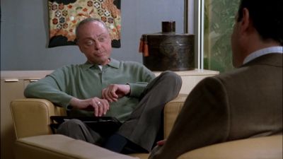 Dr. Kroger? - Monk