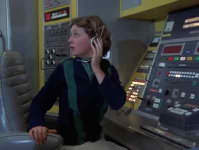 Dr. Merrill, I'm getting
a blip coming this way. - Man from Atlantis