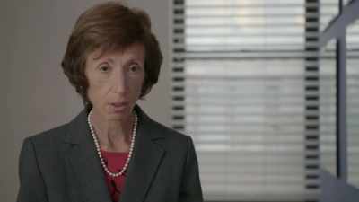 DR. NESS: Talc causes
ovarian cancer. - Toxic Beauty