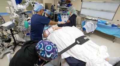 Dr. Nowzaradan: TODAY,
WE'RE DOING WEIGHT-LOSS SURGERY - My 600-lb Life