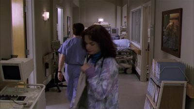 Dr. O'Malley? Our patient's pulse ox is dropping. - Grey's Anatomy