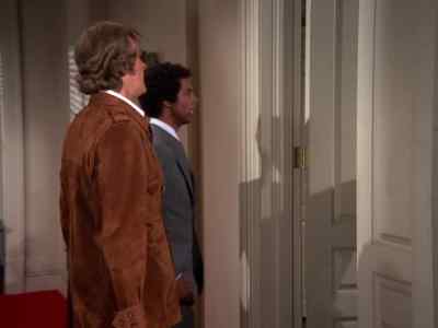 - Dr. Thompson?
- Yes, that's me. - Mission: Impossible