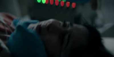 - [Dr. Ventris] Open!
- [muffled screams] - The Penguin