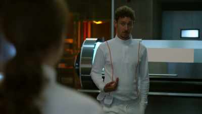 Dr Wakefield,
please, replace her IV. - The Complex: Lockdown