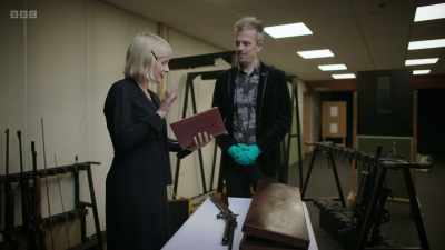 Dr Watson describes this gun
that the assassin has got. - Killing Sherlock: Lucy Worsley on the Case of Conan Doyle