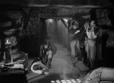 Dracula is Dracula - Abbott and Costello Meet Frankenstein