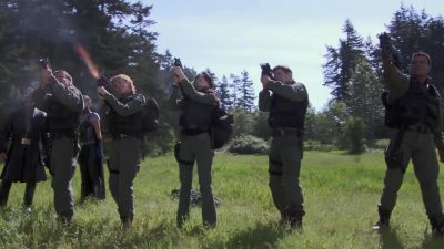 (DRAGON SCREECHING) - Stargate SG-1