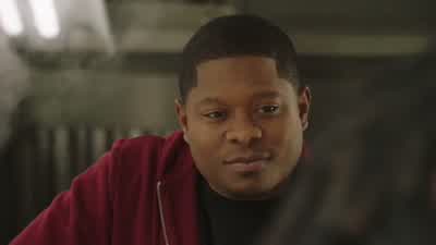 ♪ dramatic hip-hop music ♪ ♪♪♪ - The Chi