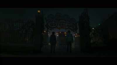 [♪ dramatic instrumental music playing] - Percy Jackson and the Olympians