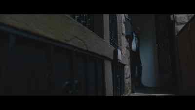 (dramatic music)
(door thuds) - Creep Box