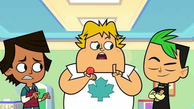 (Dramatic music,
lightning sizzles) - Total DramaRama