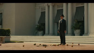♪ (DRAMATIC MUSIC PLAYING) ♪ - Perry Mason