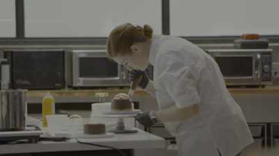 [dramatic music playing] - School of Chocolate