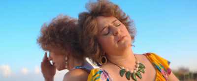 [dramatic music playing] - Barb and Star Go to Vista Del Mar
