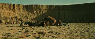 [dramatic music playing] - Sicario: Day of the Soldado