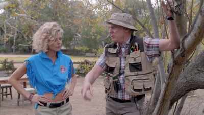 -(dramatic music plays) - Rob Riggle's Ski Master Academy