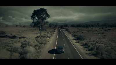 [dramatic music] - The Tourist